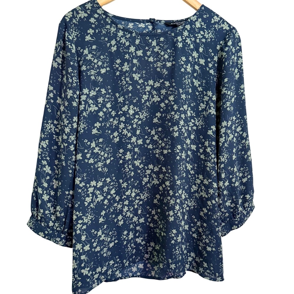 41 Hawthorne Blue Floral Print Blouse Women's Size M‎ Keyhole Back 3/4 Sleeve